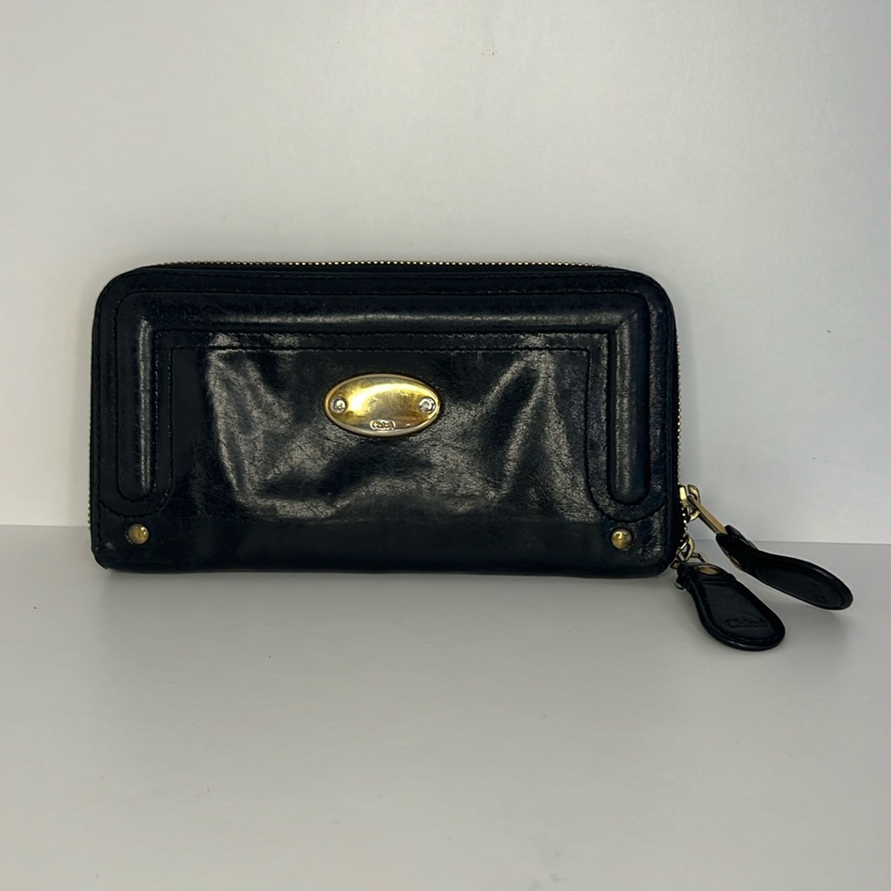 Chloe black leather luxury wallet billfold vintage zip luxury gold zippy wallet